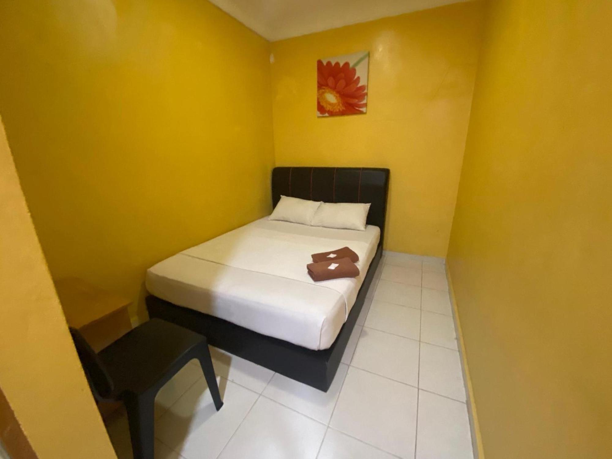 Oyo 91065 Hotel De Anjung Muadzam Shah Extérieur photo