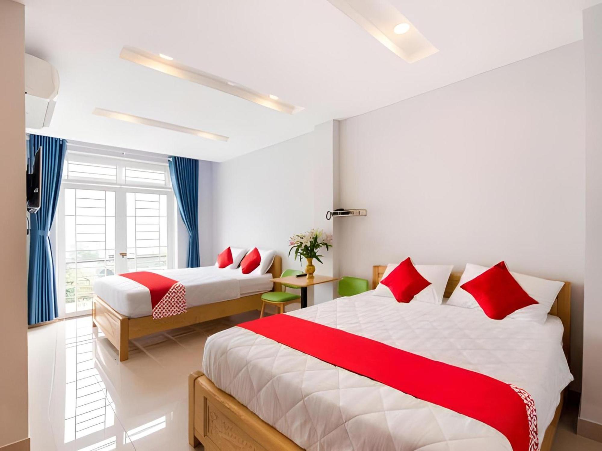 Oyo 91065 Hotel De Anjung Muadzam Shah Extérieur photo