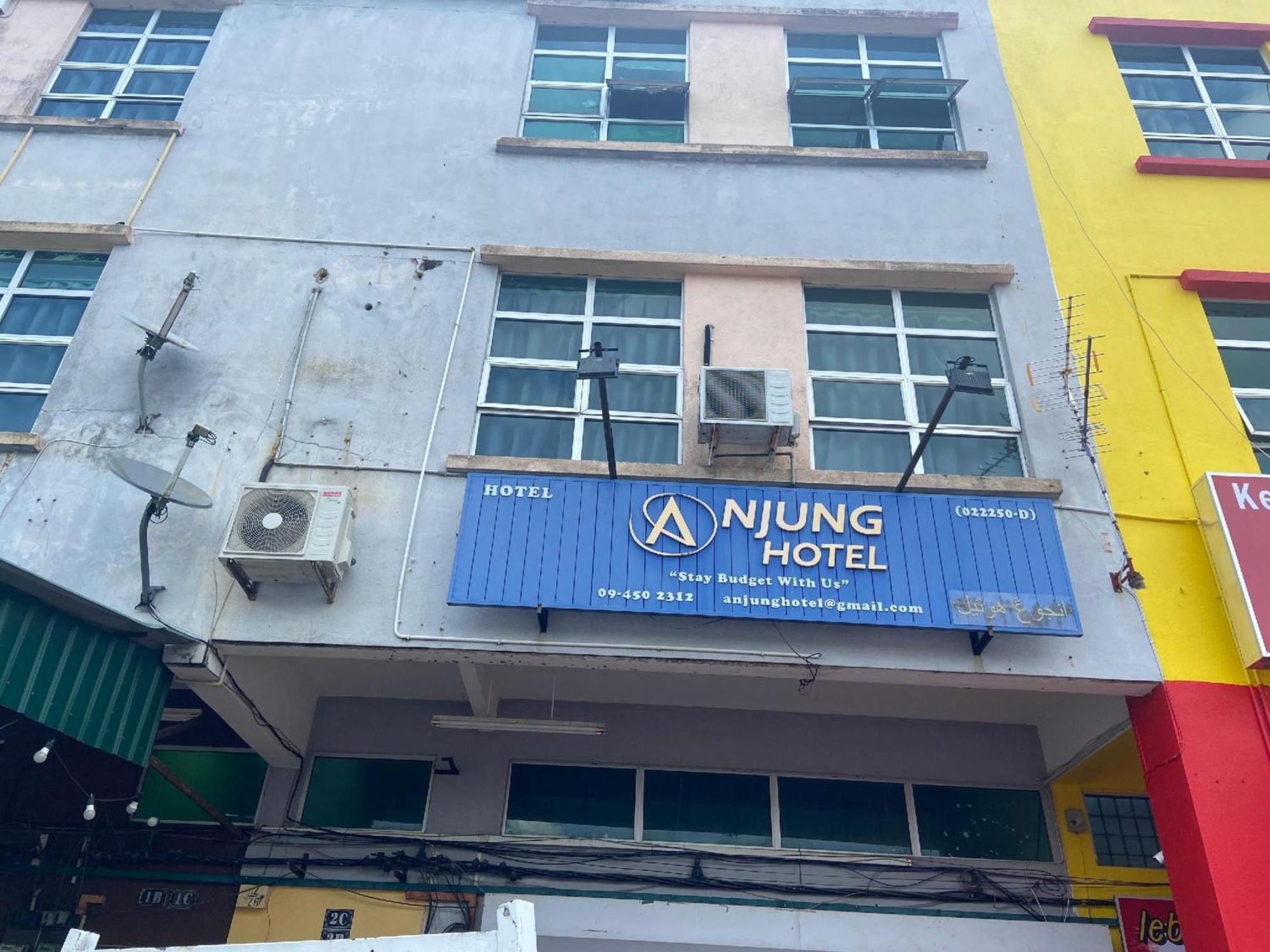 Oyo 91065 Hotel De Anjung Muadzam Shah Extérieur photo
